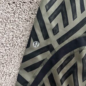 Lululemon leggings